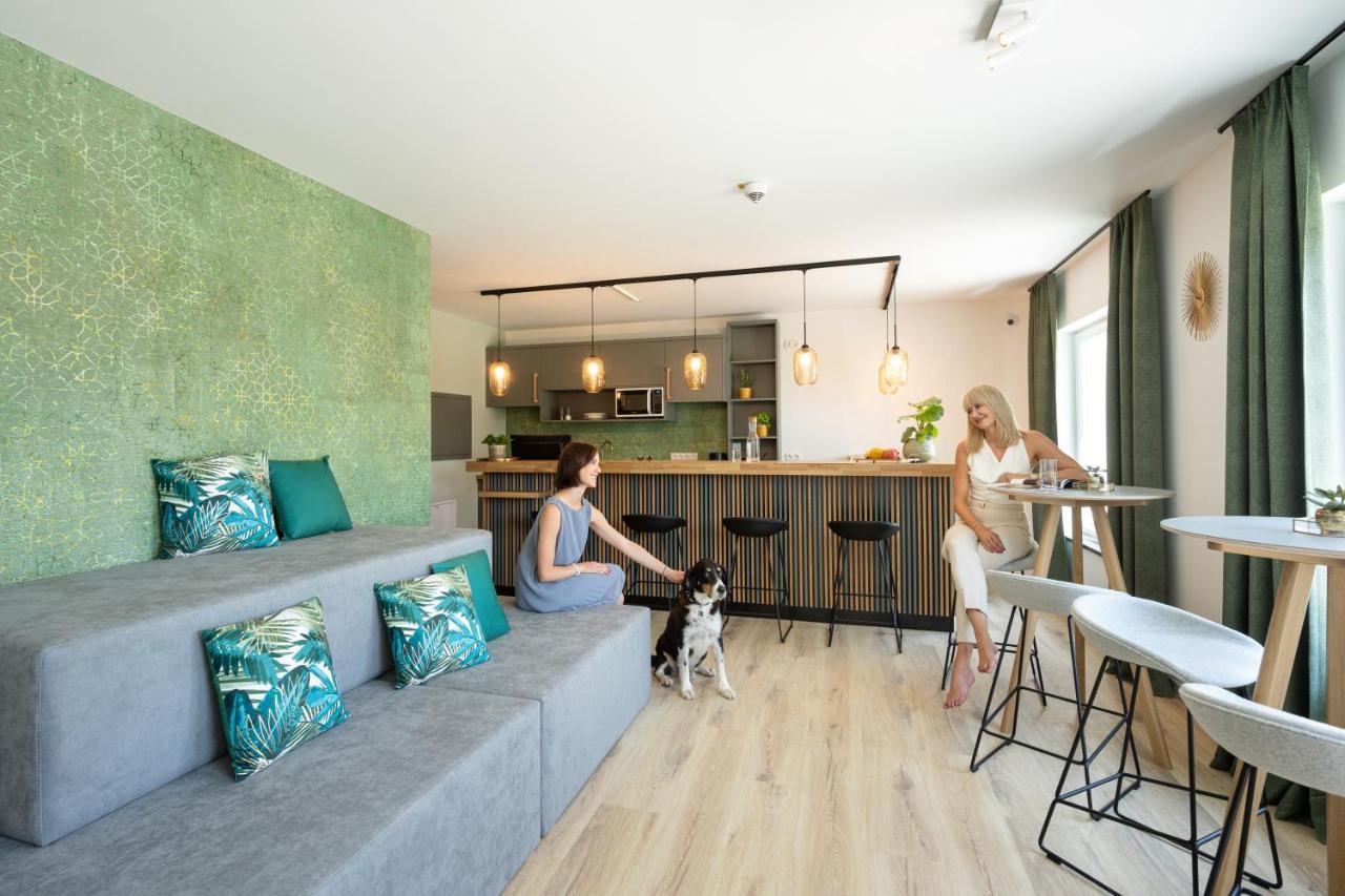 Snooze Apartments Alling Exteriör bild